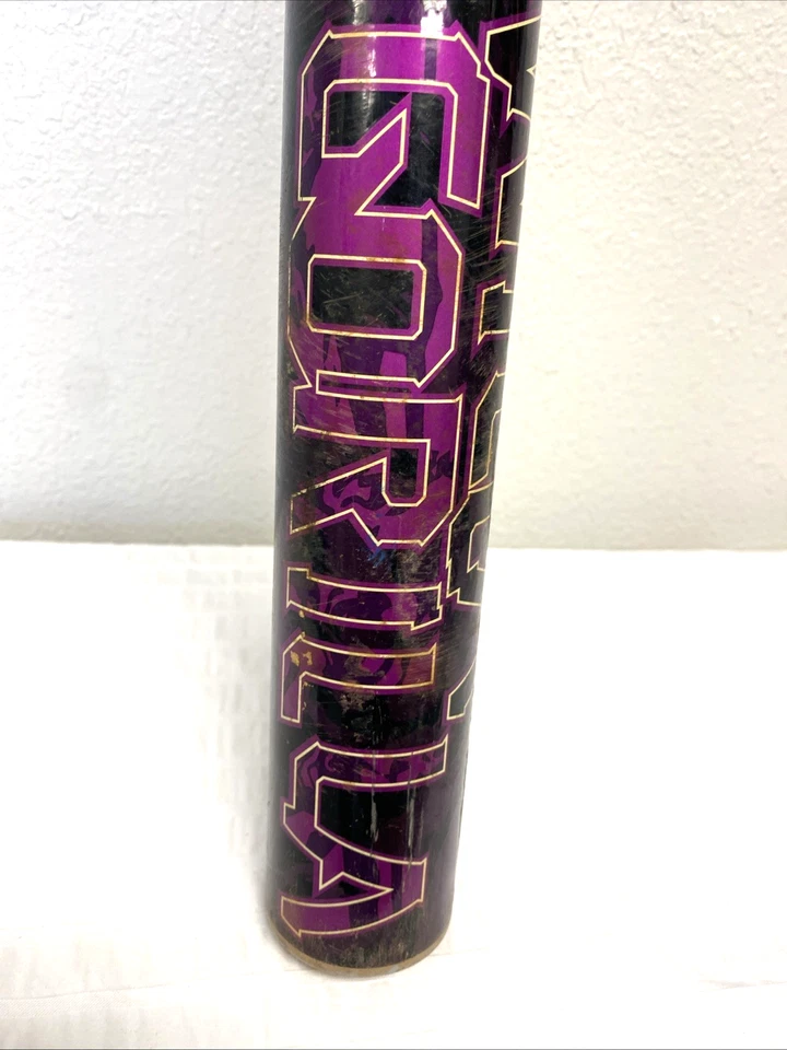Bate de softbol lanzamiento lento DeMarini Vanilla Gorilla Magnum 2024 WBO-24 34X 26 oz. Foto 3 de 4