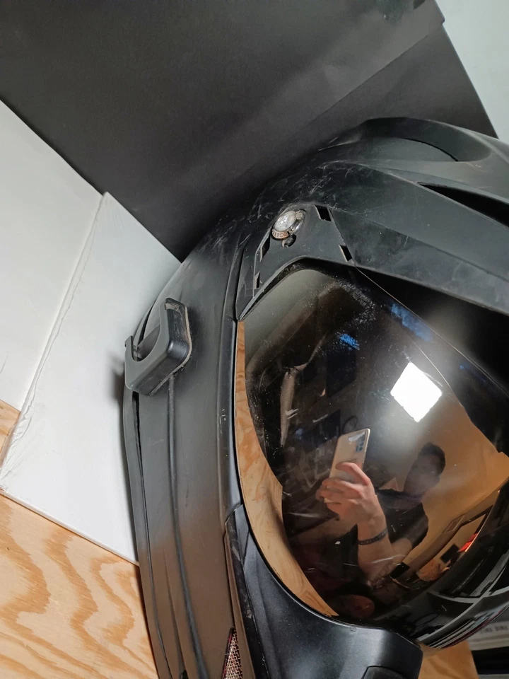 Capacete de motocicleta ICON Variant Pro — COMO ESTÁ / não testado — desgaste cosmético - Imagem 4 de 4