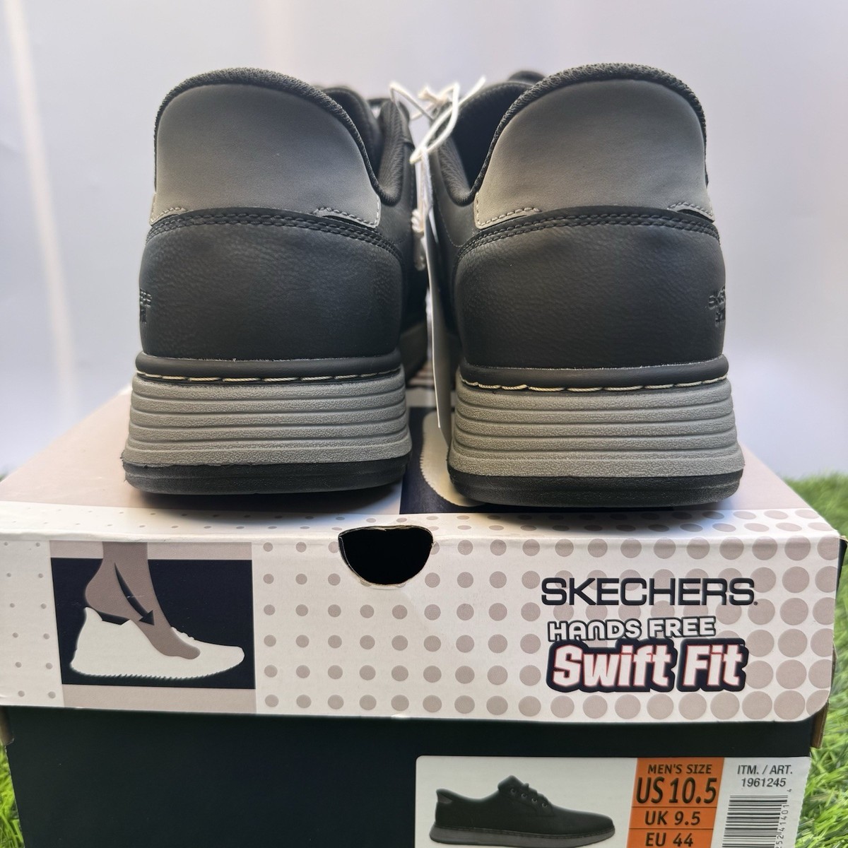 Skechers Hands Free Swift Fit Men’s 10.5 Black Waterproof Casual Sneakers New Skechers Swift Fit Hands-Free Memory Foam Shoes (Men main image 2