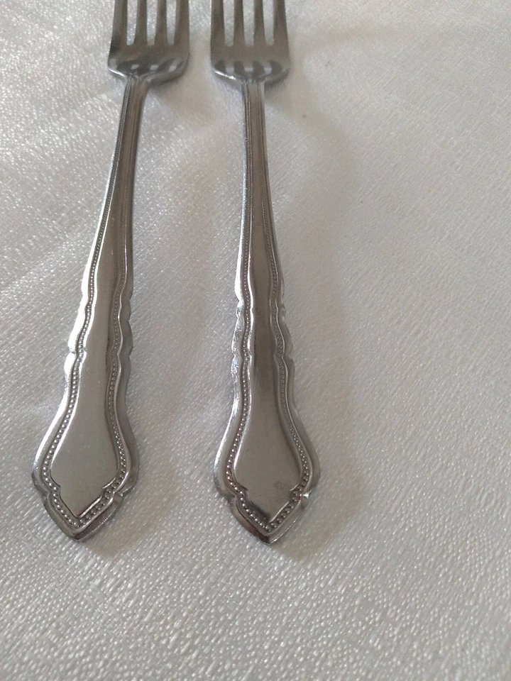 Cubiertos de acero inoxidable The Cellar Japón 5 tenedores para ensaladas Foto 4 de 4