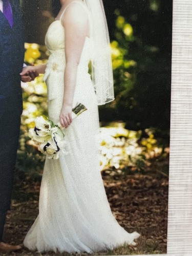 vera wang wedding dress Size 8 - Picture 10 of 10