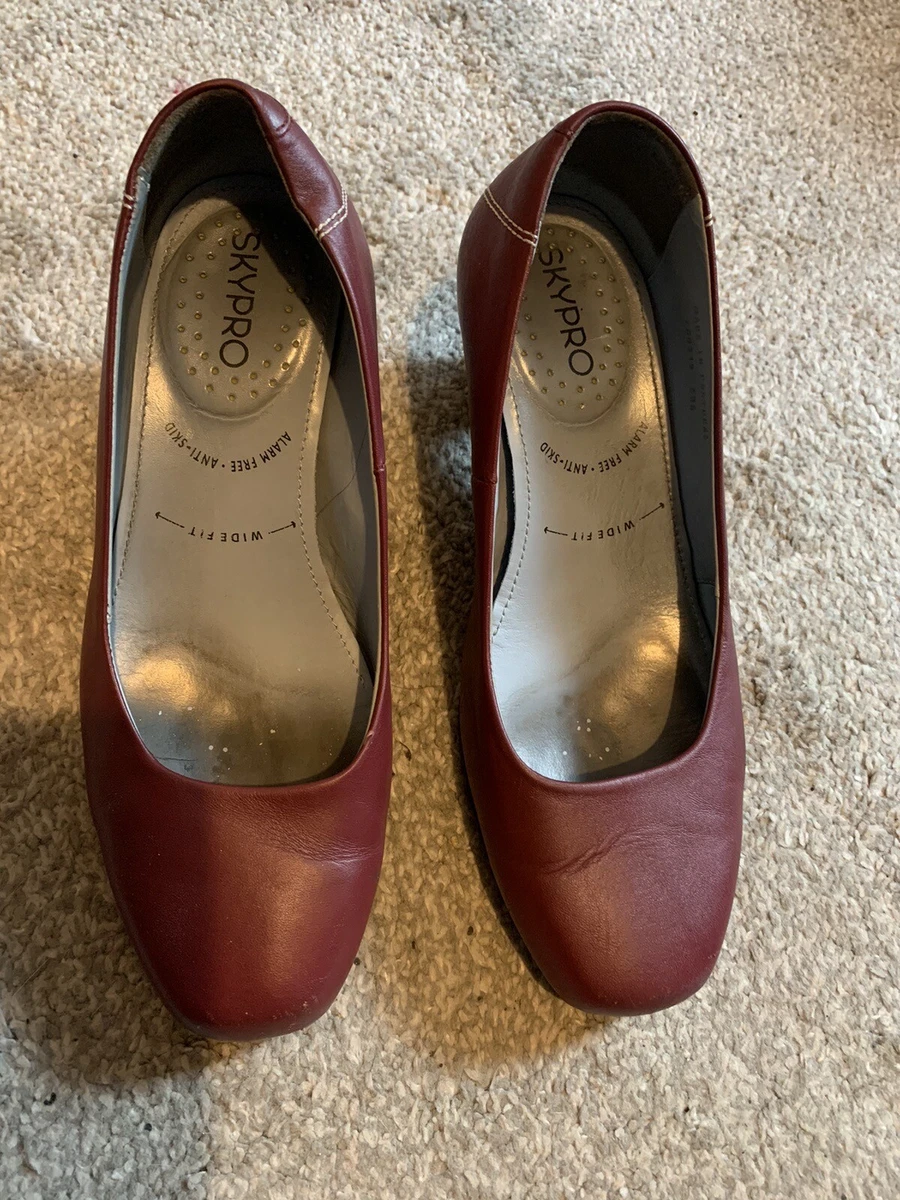 Maroon mid shop heels