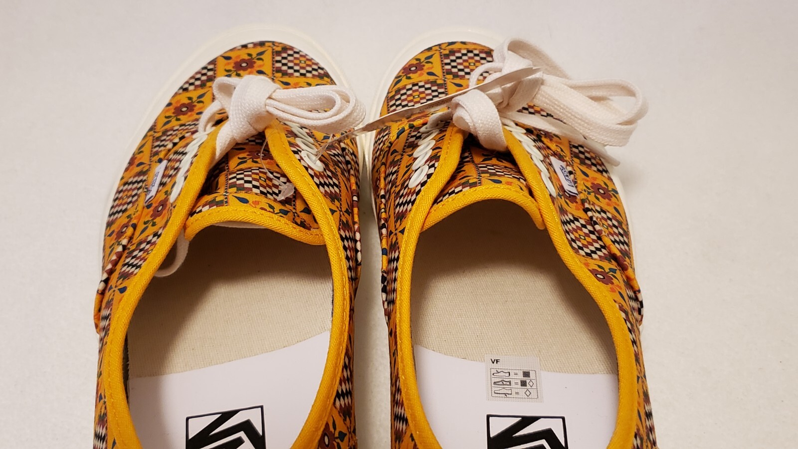 Vans Authentic 44 DX Anaheim Factory Tile Checkerboard Yellow Sneakers 2022. 9.5 thumbnail 3