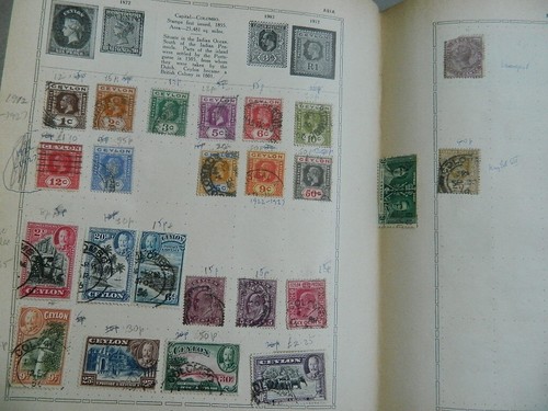 WORLD STAMPS COLLECTION IN OLD TRIUMPH ALBUM - 第 24/24 張圖片