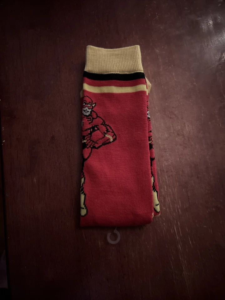 DC Comics Men’s Socks Size 6-12 Red The Flash Novelty Crew Socks - Image 4 of 4