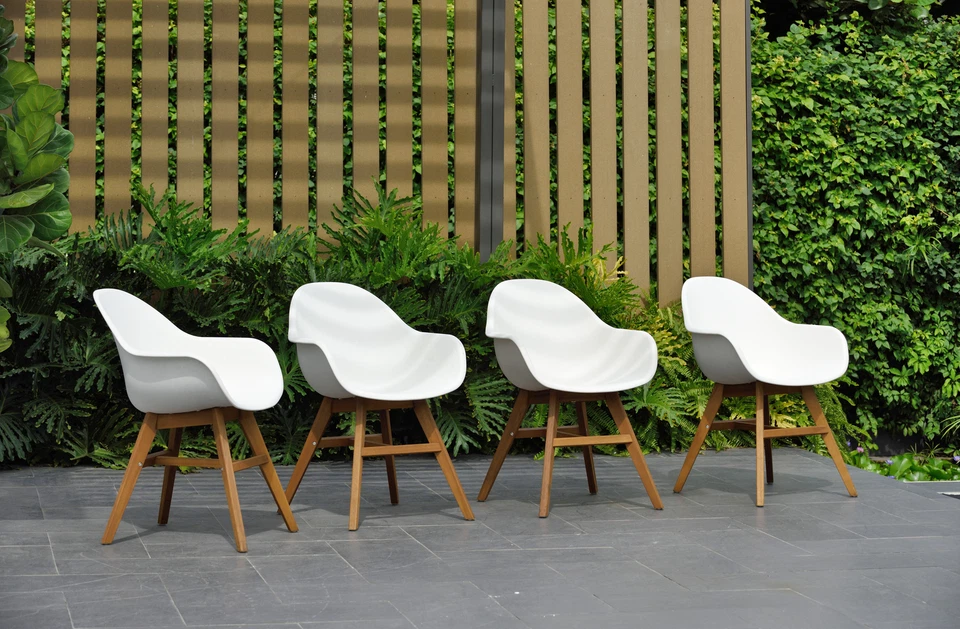 Sillas de comedor de exterior Amazonia Chambord 2 piezas | Acabado teca | Sillas grises Foto 2 de 4