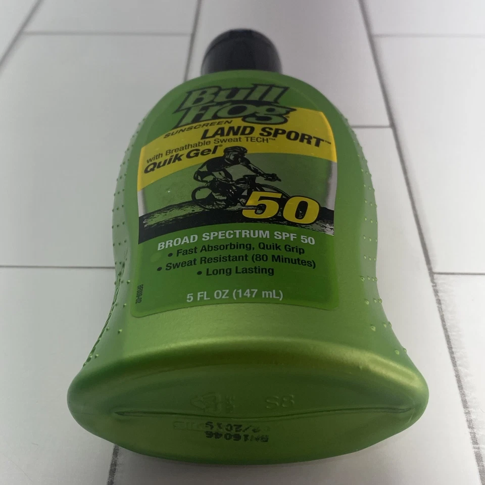 Protector solar Bull Frog Land Sport transpirable tecnología de sudor gel rápido SPF50 larga duración Foto 3 de 4