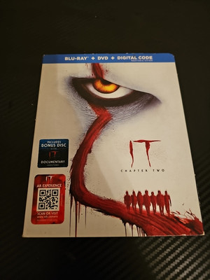 IT Chapter Two (Blu-ray Disc + DVD + Digital, 2019, 3-Disc Set)