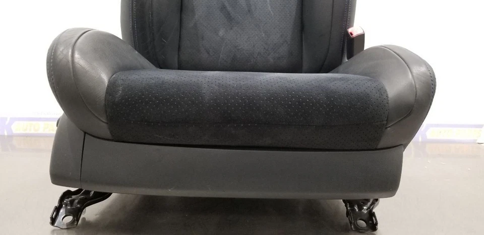 12 LEXUS IS F MEMORY HEATED SEAT FRONT RIGHT PASSENGER BLACK LEATHER AND SUEDE Foto 2 de 4