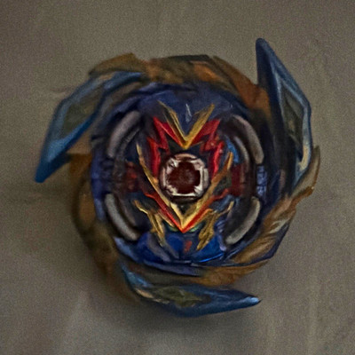 Beyblade Burst Sparking Brave Valkyrie