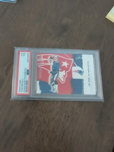 Tom Brady 2002 Fleer Flair Franchise Favorites  Insert Card #FF13 (RARE) PSA 7