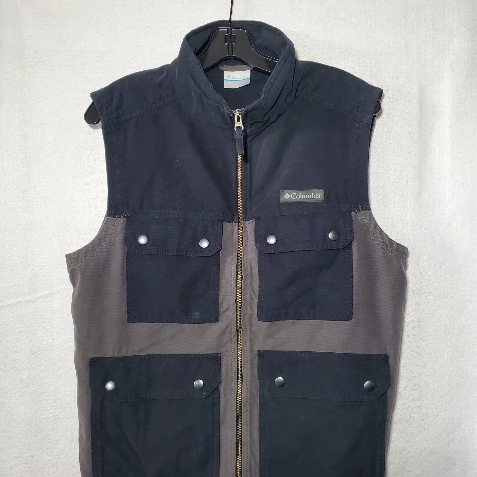 Columbia Denim Vest Mens Medium Pockets Logo Black Grey Sleeveless