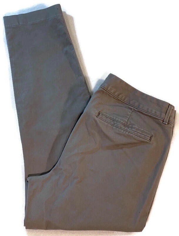 OLD  NAVY Pixie Gray Zip Fly Pockets Stretch Ankl… - image 1