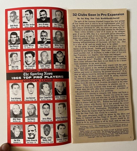 1967 College Pro Handbook AFL NFL Football BART STARR Gale SAYERS Dick BUTKUS - Picture 2 of 4