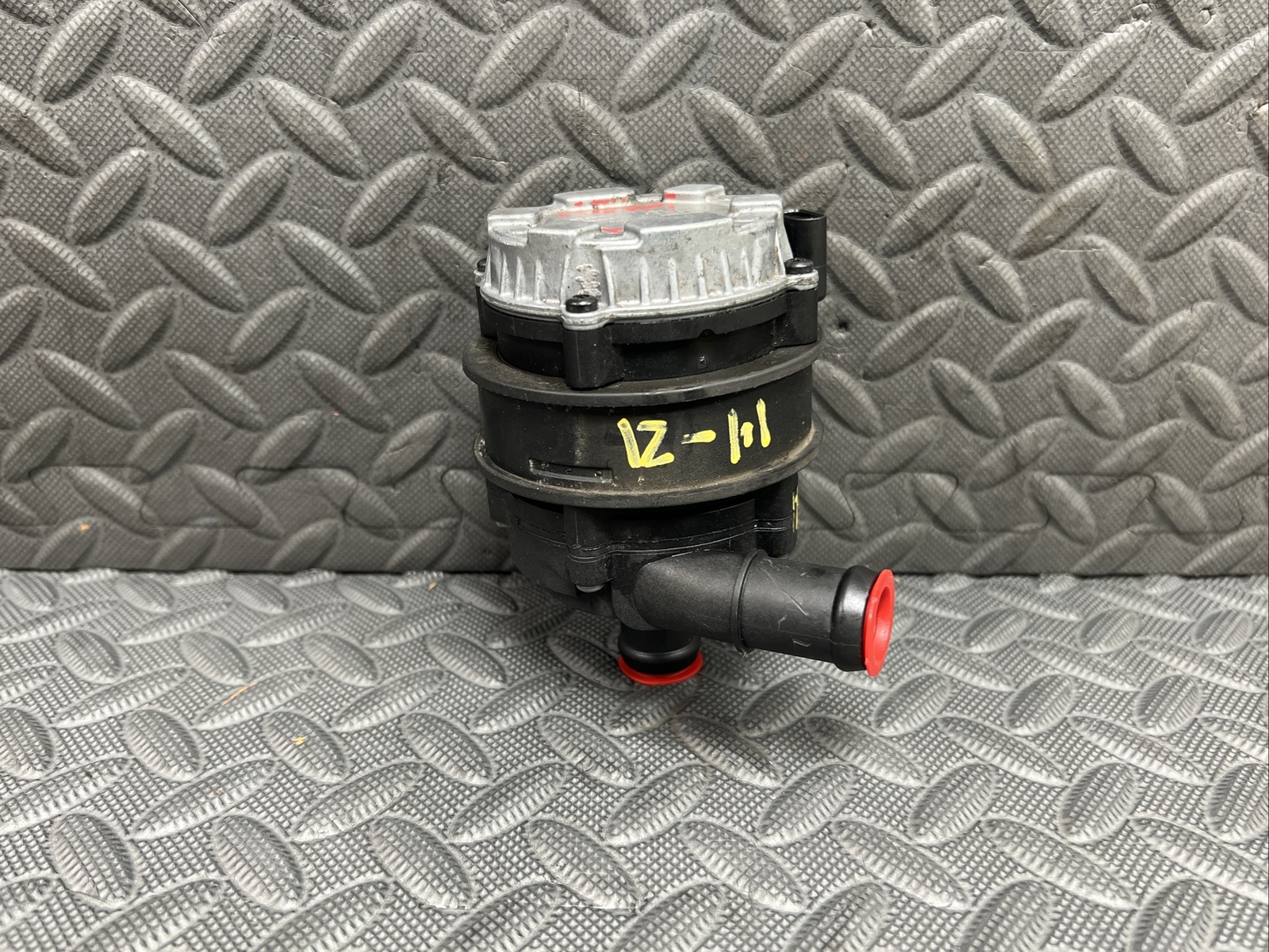 ✨OEM 2014-2021 Maserati Ghibli Quattroporte Electric Coolant Water Pump