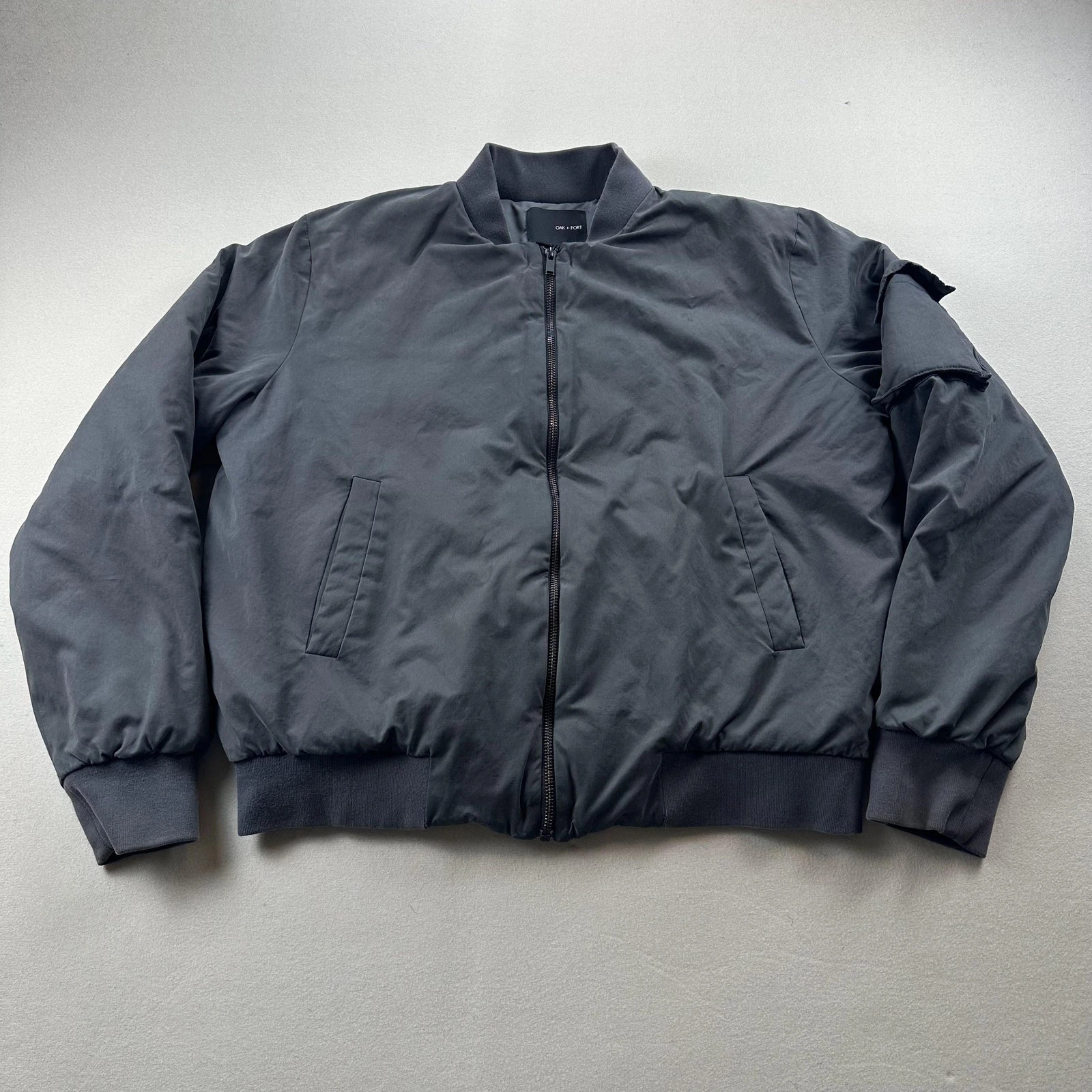 Oak + Fort Bomber Jacket Mens Small Gray Insulated Puffer Flight Cargo Full Zip