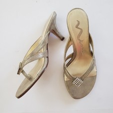 Nina Gold Metallic Rhinestone Strappy Heel Sandals 6 M Dressy Evening