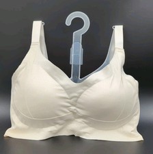 Everyday Comfort Adjustable Straps Wireless Shaping Bra Size Large White