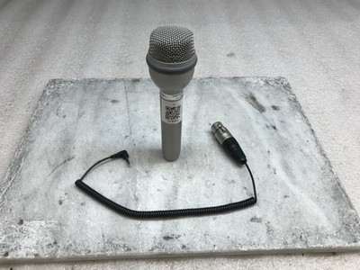 Realistic 33-1070 Omnidirectional Dynamic Microphone - XLR to Mini Jack Inc