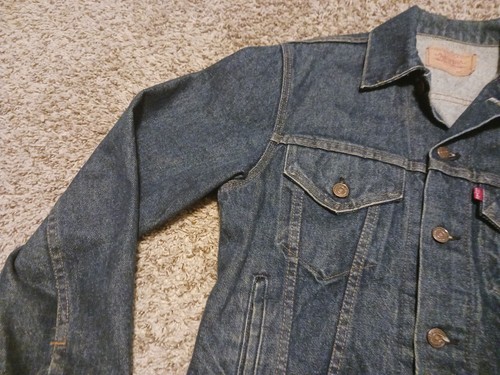 Vintage Levis Denim Trucker Jacket Mens Size 38R 70506-0216 USA Made 80s 90s by Levi's, $49.95 - Photo 5