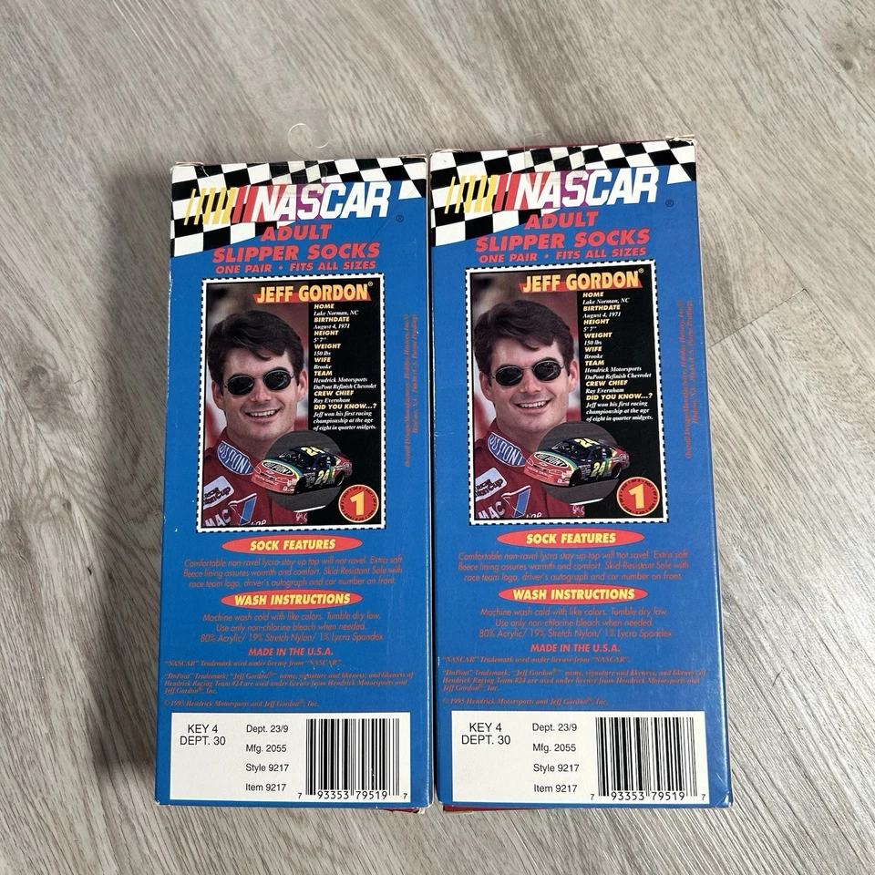Lote de 2 pares de calcetines rojos vintage 1995 Jeff Gordon NASCAR Dupont Racing NUEVO Foto 2 de 4