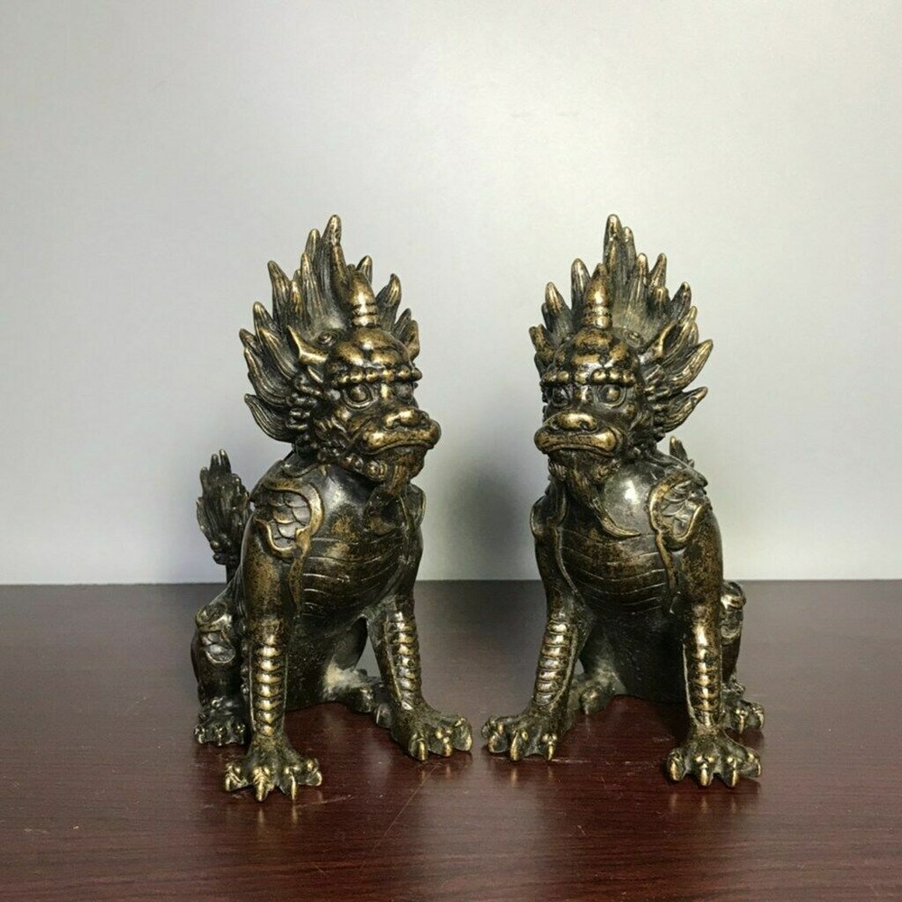 A Pair Chinese Copper Handmade Carved Exquisite Kylin Statue  21595