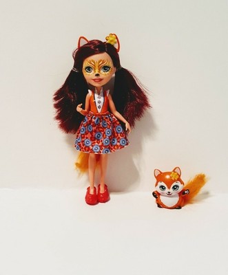 enchantimals fox doll