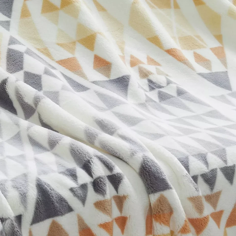 Pendleton Soft Plush Blanket Arrow Point Queen 98" x 92" Ivory Gray Orange Geo - Image 4 of 4