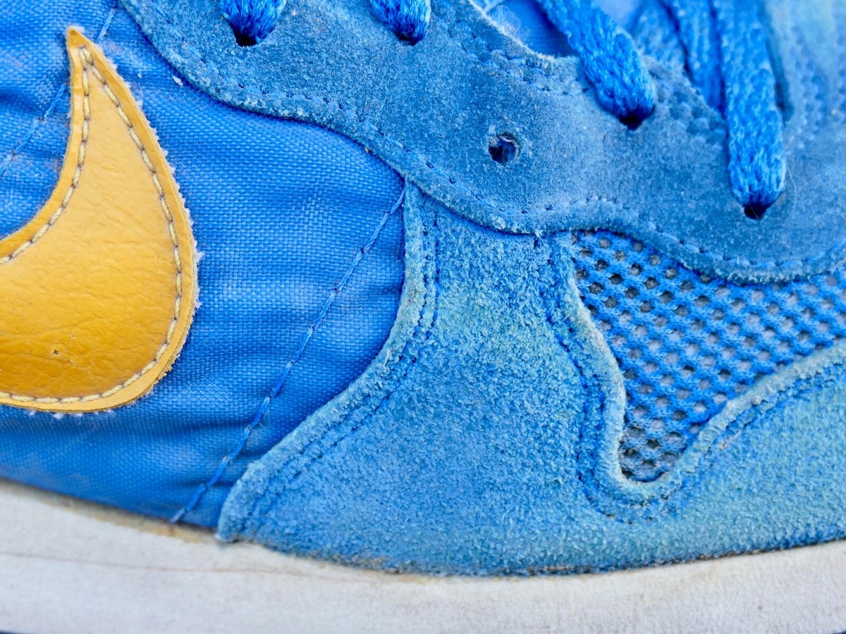 Vintage Nike Internationalist Sz 9 blue/gold 1982 1980s 80s waffle
