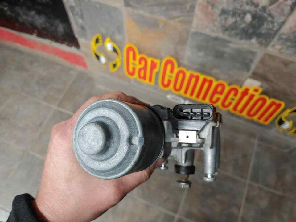 AUDI R8 GEN 1 PASSENGER WIPER MOTOR 427955114