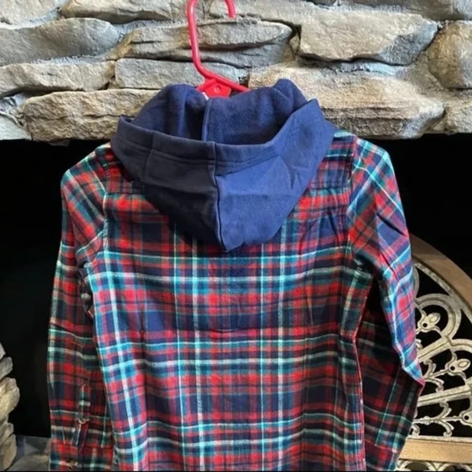 Lands end, navy multi heritage plaid flannel shirt with hood New- Choose size - Image 2 of 4