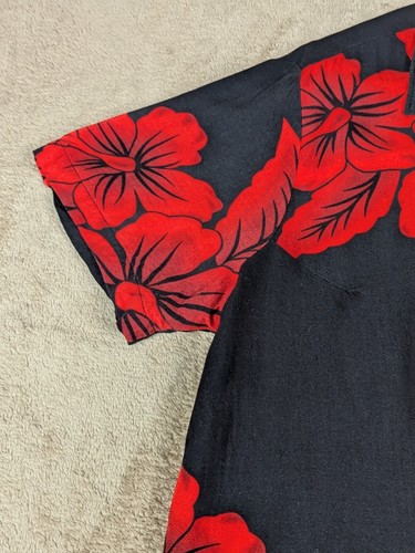 Aloha Hut Hawaiian Outfit - Black with Red Hibiscus Print, Size Large, 2-Piece S - Picture 9 of 14