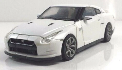 TAKARATOMY Transformers Alternity A-01U Gt-R Ultra Magnus (Brilliant Blanc - Imagen 2 de 4