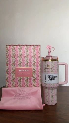 Stanley x LoveShackFancy Tumbler 40 oz Quencher 4 Color With Box & Packge - Foto 3 di 26