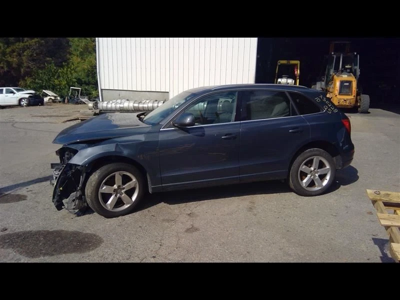 2010 Audi Q5 Audi Driver side Front Inner Door Trim Panel Grey Foto 2 de 4