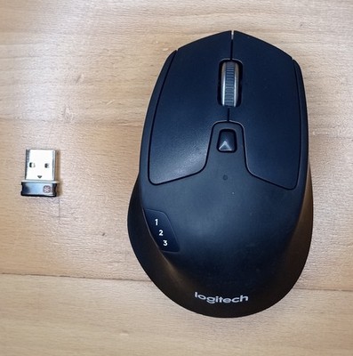 Logitech M720 Triathlon kabellose Maus + Unifying od. Bluetooth, gebraucht.