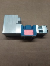 Moog D634k2022 Servo Proportional Valve R40k02f0vwm2 Atex Explosion Proof D634k