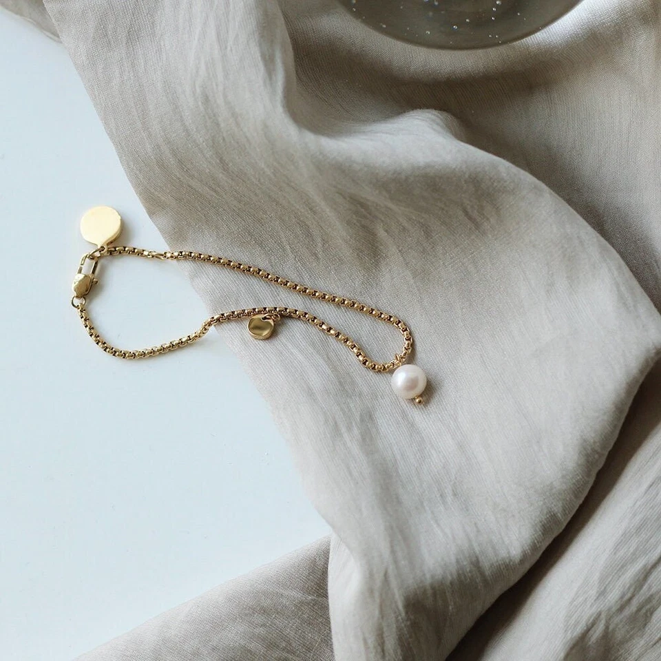 Single Freshwater Pearl Bracelet with 316l Titanium Chain - Image 2 of 4