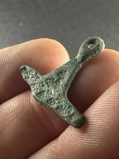 ANCIENT VIKING NORSE BRONZE THORS HAMMER PENDANT WITH RUNIC DETAIL CA 800-900 AD