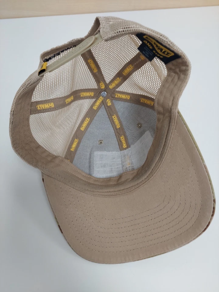 Gorra de camionero con bandera de EE. UU. Dewalt camuflada gorra de malla usada Snapback GARANTIZADO RESISTENTE Foto 3 de 4