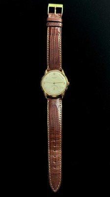UNIVERSAL GENEVE 手巻時計 18K 腕時計　ヴィンテージ Vintage Universal Geneve 18k Yellow Gold Mens Watch 34mm 17mm Lugs
