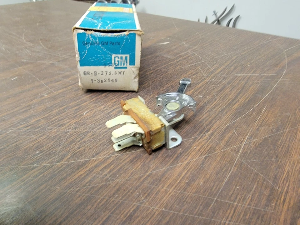 Nuevo de Lote Antiguo GM 362549 1976-1980 Chevrolet Vega Astre Monza Sunbird Skyhawk Interruptor de CA Foto 3 de 3