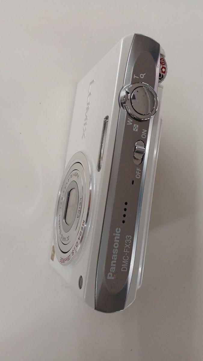 PANASONIC Lumix DMC-FX33 Digital Camera With Accessories