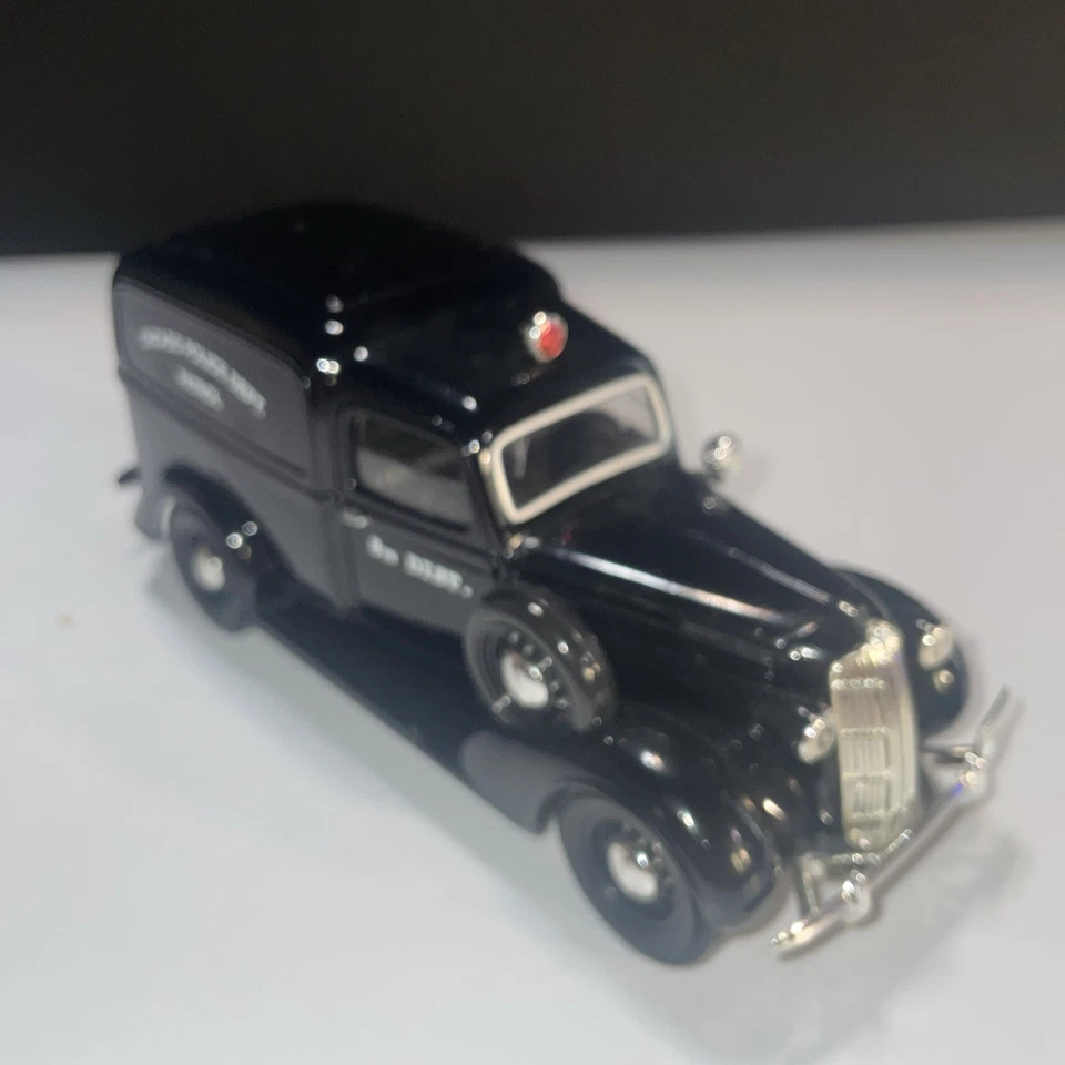 1936 Dodge Panel Delivery Die Cast Collectible Police Edition - Liberty Classics - Image 4 of 4
