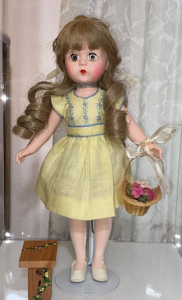 DOS Vestidos Madame Alexander LISSY, Vestido Azul con Ropa Interior, Solero Amarillo, ZAPATOS Foto 3 de 4