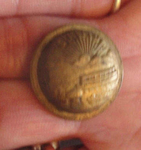 M.C. LILLEY & CO. COLUMBUS OHIO Circa 1800's Miltary Style 7/8" Dia Brass Button