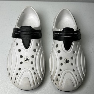 Dawgs Slip-on Shoes Size 4 Youth Kids White With Black Summer