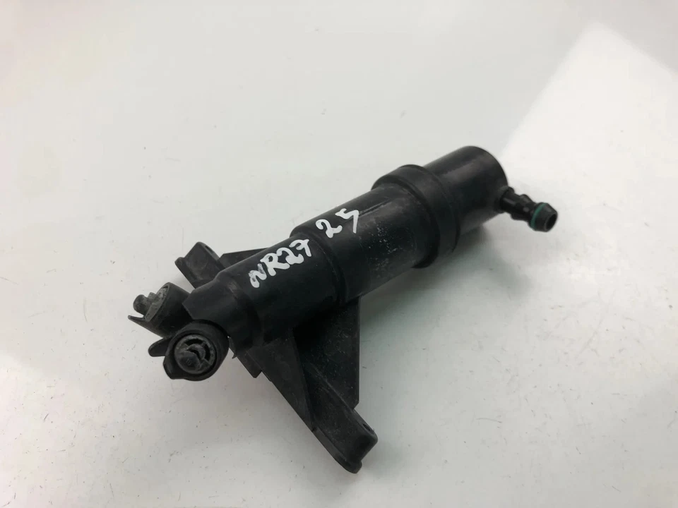 BMW 5 E60 Jet de Buse de Pare-Brise 7038415 2007 15223918 - Photo 1/4