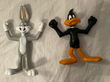 1991 Warner Bros. Looney Tunes Daffy Duck and Bugs Bunny Figures