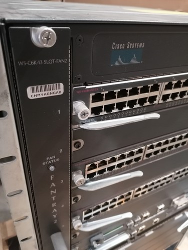 Cisco Catalyst 6513 WS-X6548-GE-TX x 3, VS-S720-10G-3C x 2, WS-SVC-NAM-1-250S - Imagen 6 de 14